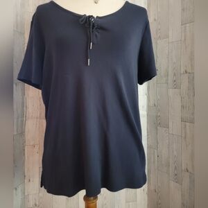 Charter Club navy blue short sleeve T-shirt. Size large shirts